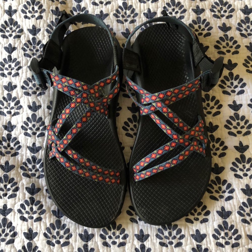 Super cute Chacos!